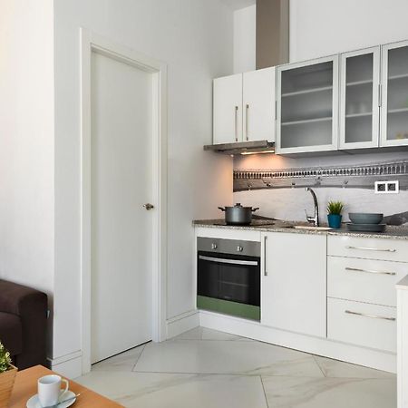 Alohamundi Adriano Apartment Seville Exterior photo